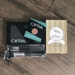 OFRA eyeshadow palette and Pretty Vulgar palette
